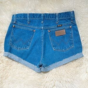 VINTAGE WRANGLER CUFFED DENIM SHORTS